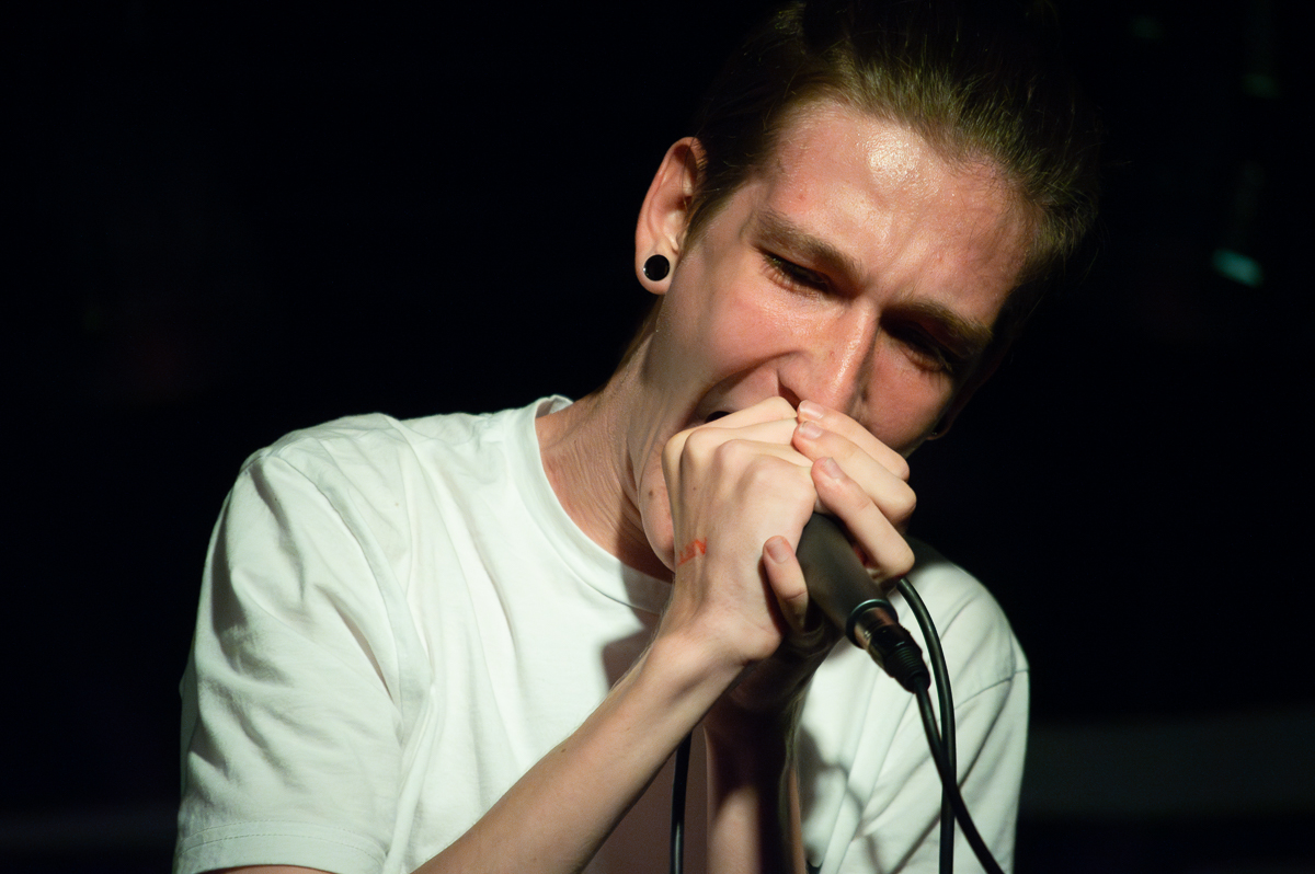 Vocalist Dimi of It is Good That We Never Met performing in Live and Loud, Sofia